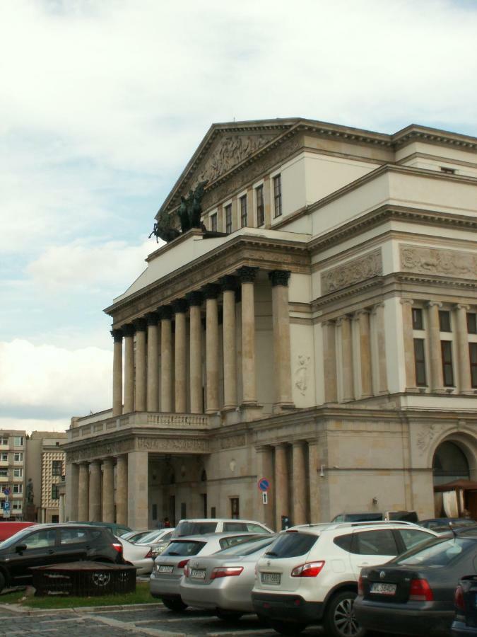 Old Town Grand Theatre Apartment Warschau Exterior foto
